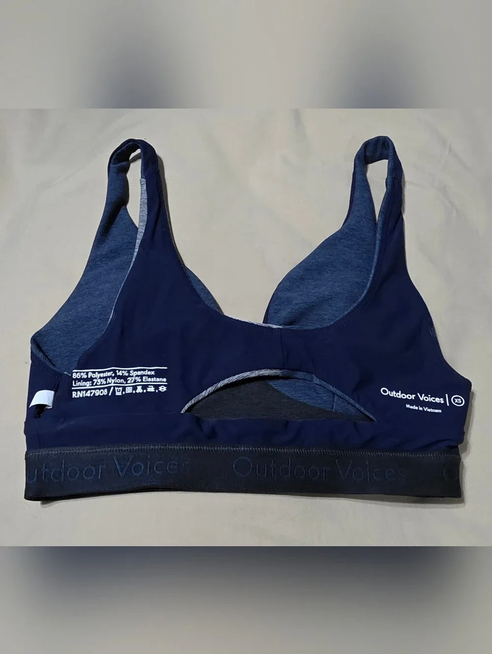 Outdoor Voices Seamless Plunge Sports Bra Colorblock Gym Lightweight Size XS
